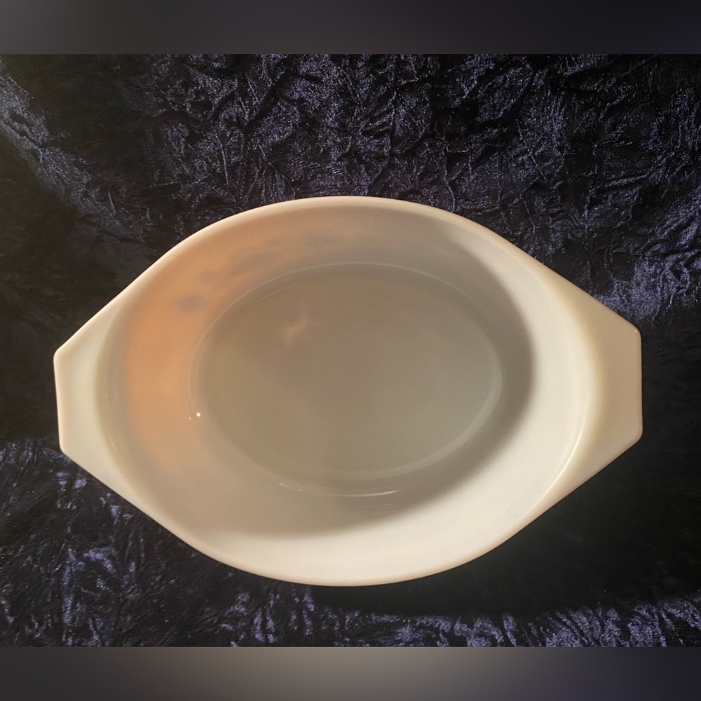 Pyrex Early American 43 1 1/2 qt Casserole - Picture 2 of 5